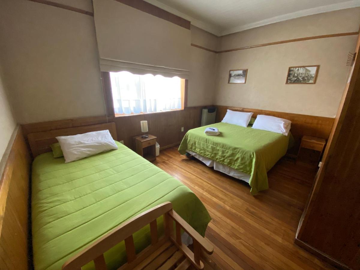 Hostal Chalet Las Violetas 蓬塔阿雷纳斯 外观 照片