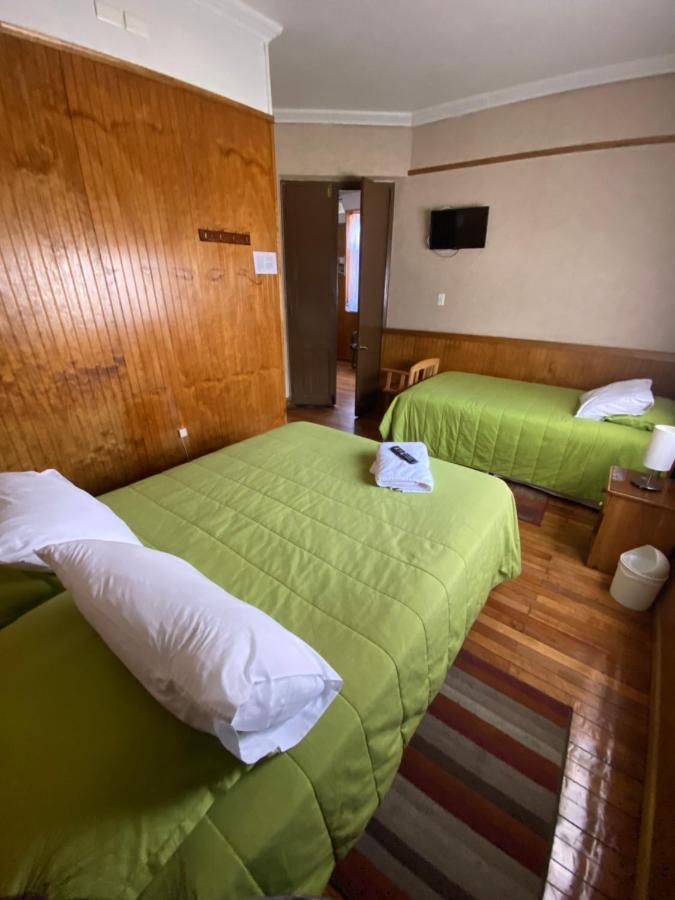 Hostal Chalet Las Violetas 蓬塔阿雷纳斯 外观 照片
